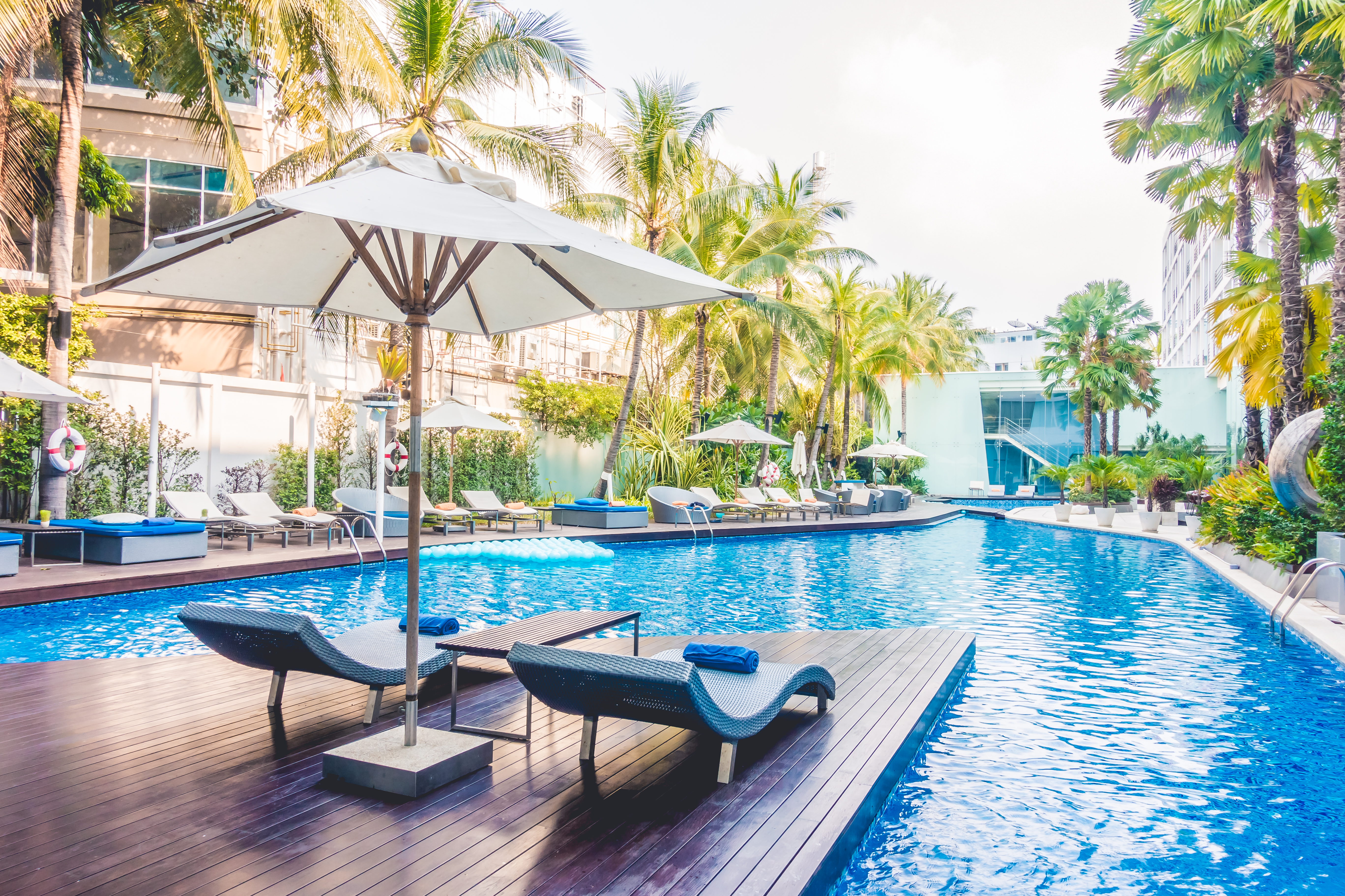 Swimming pool service photo
