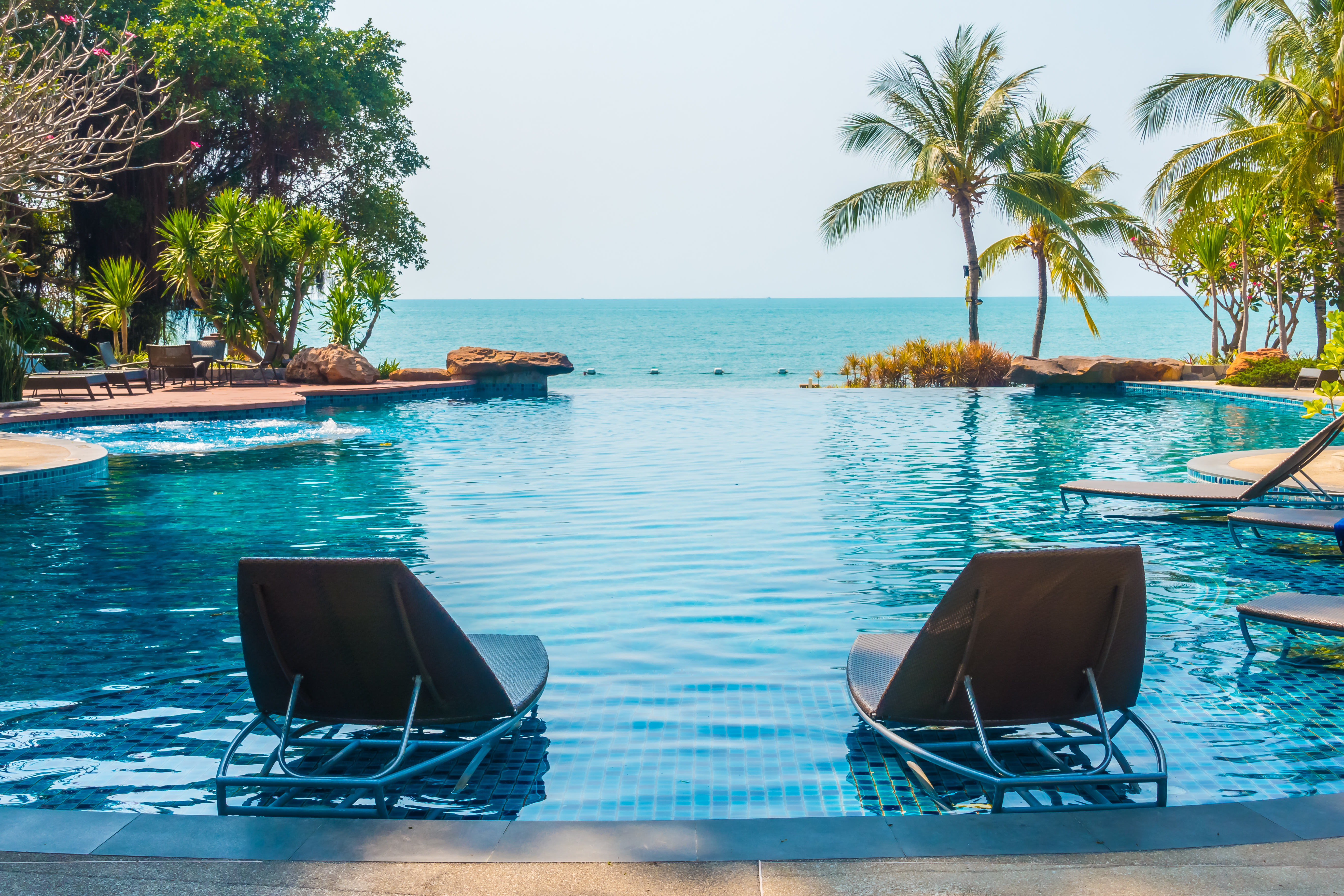 Swimming pool service photo